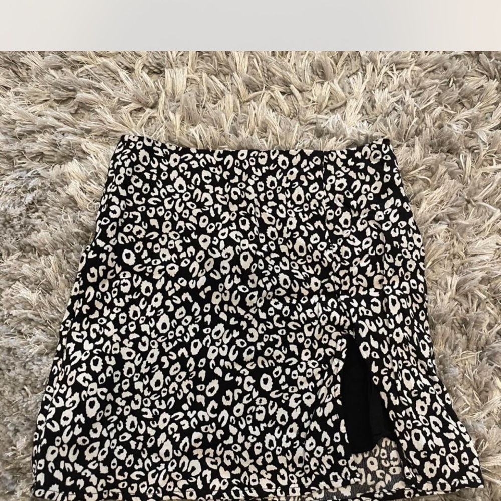 Skylar + Madison Black and White Leopard Print Mini Skirt